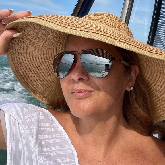 Meet your Posher, Luciana - Picture 9 of 15